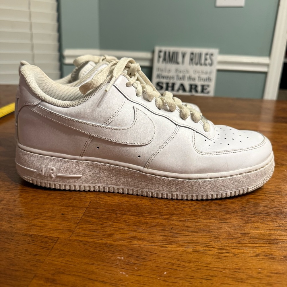 Nike white Air Force 1 low shoes Sneakers size 10